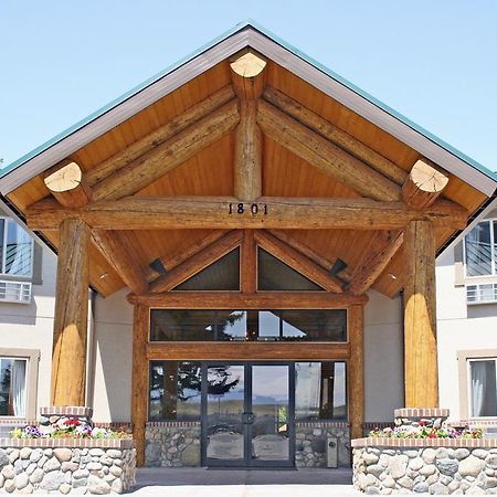 Cody Legacy Inn & Suites Exterior photo
